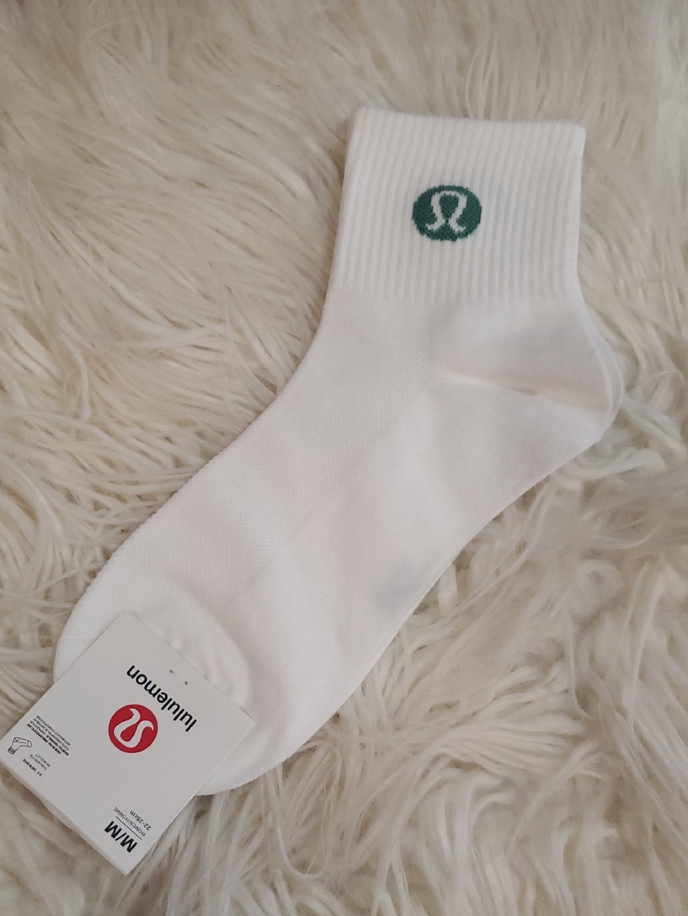 Lululemon crew socks